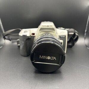 Minolta Maxxum XTsi 35mm SLR Film Camera W/Minolta AF Zoom 35-80mm f/4-5.6/strap